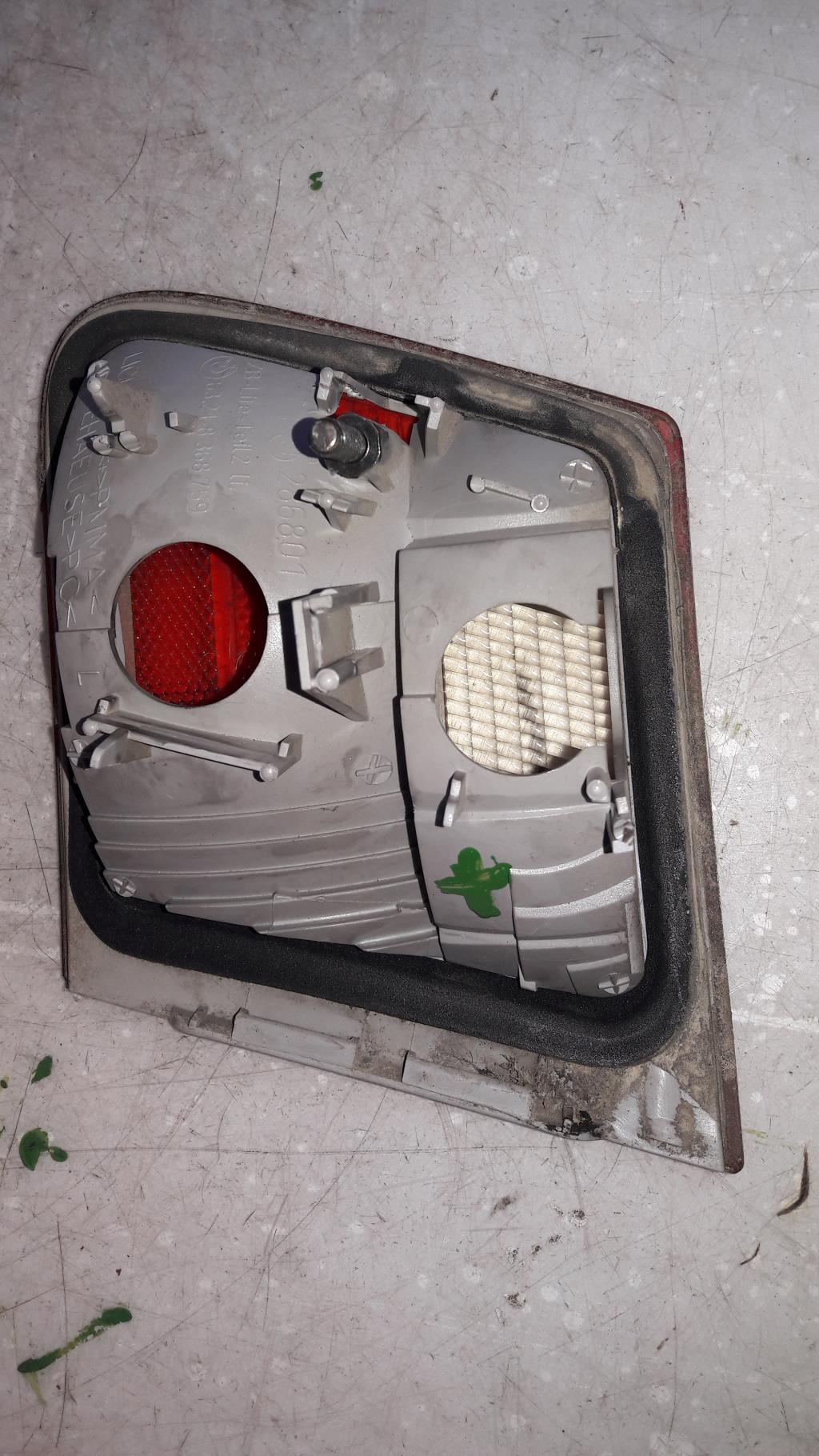 Feu arriere secondaire gauche (feux) BMW SERIE 3 E46 TOURING PHASE 1 BREAK Diesel - 1