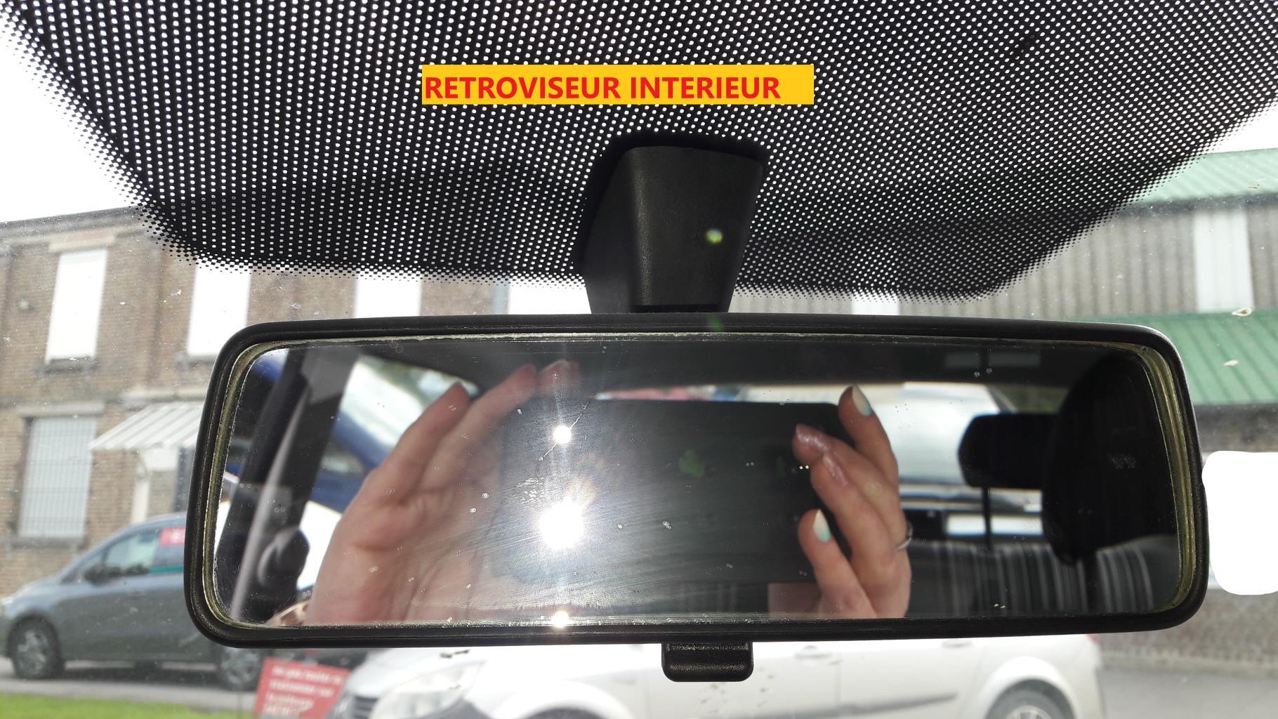 Retroviseur interieur VOLKSWAGEN FOX Essence - 1