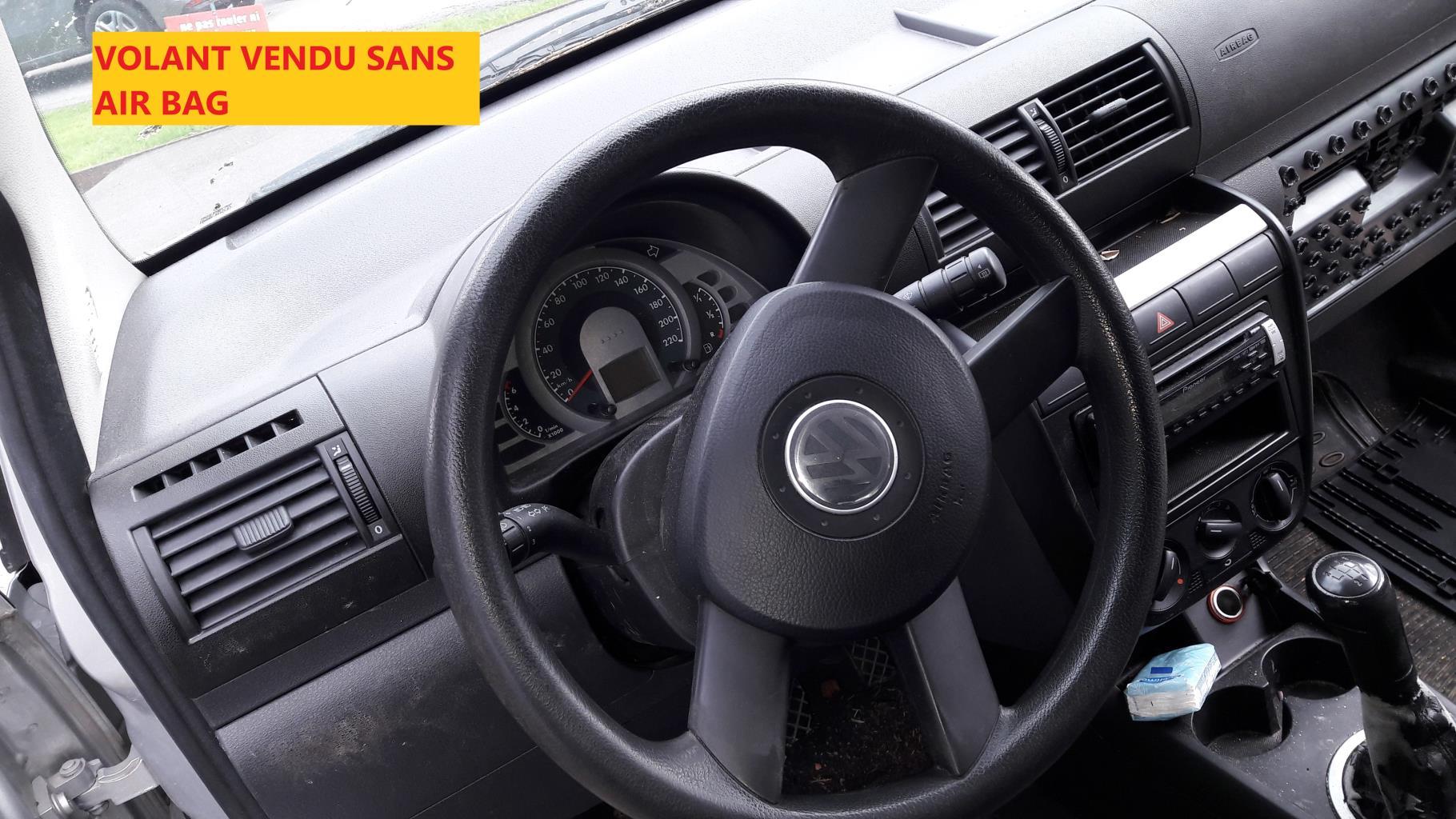 Volant VOLKSWAGEN FOX Essence - 1