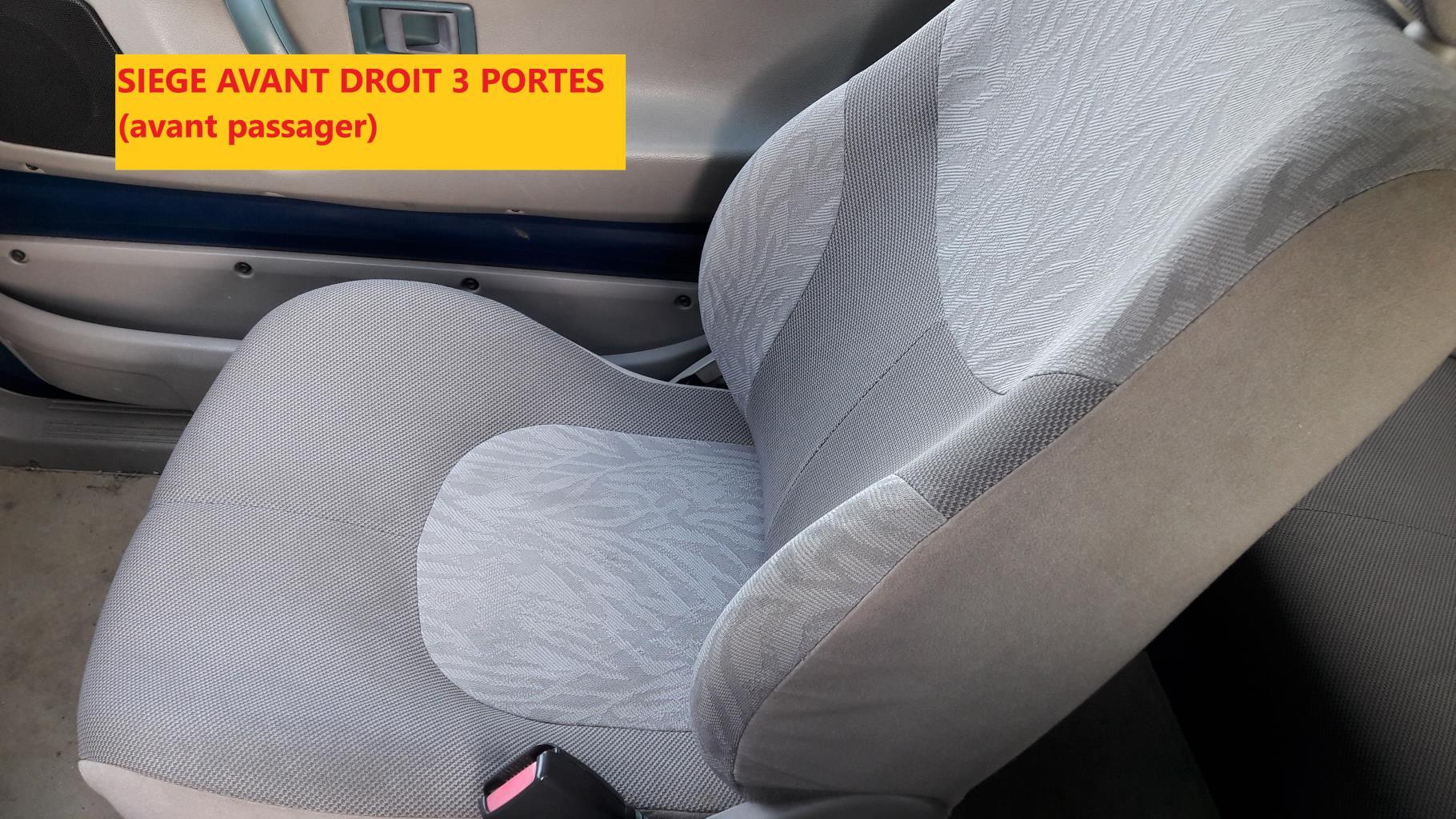 Siege avant droit LAND ROVER FREELANDER 1 PHASE 1 Diesel - 1