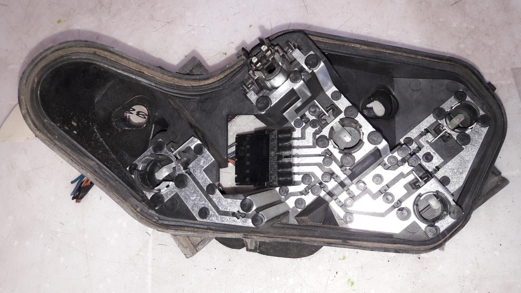 Platine feu arriere droit OPEL CORSA D PHASE 1 Diesel - 1
