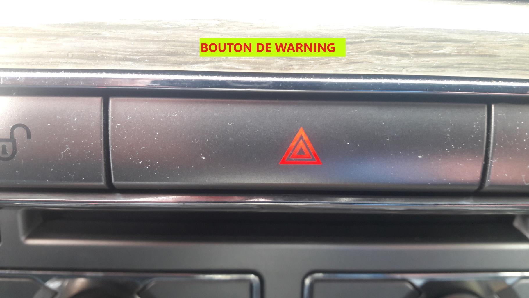 Bouton de warning JAGUAR XF 1 PHASE 1 Diesel - 1