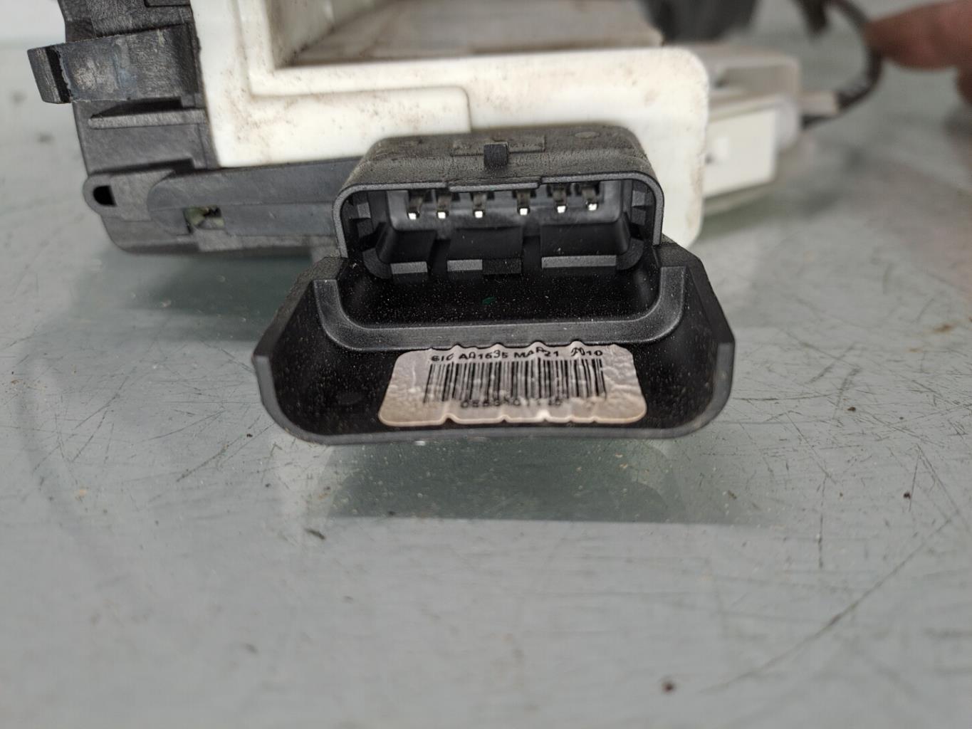 Serrure avant droit CITROEN C3 2 PHASE 1 Diesel - 1
