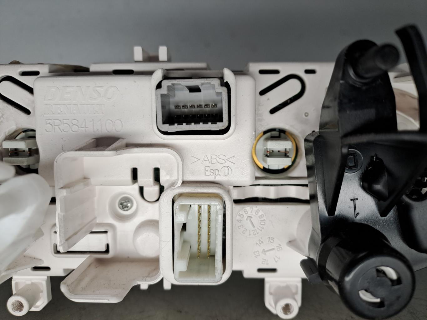 Commande chauffage RENAULT CLIO 4 PHASE 1 Diesel - 1