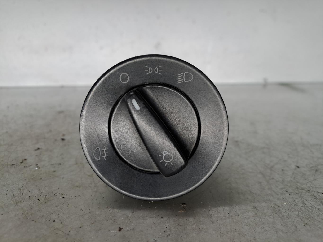 Commande de phare VOLKSWAGEN GOLF 4 Essence - 1