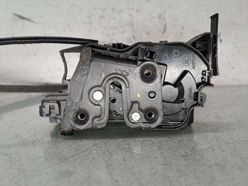Serrure arriere droit RENAULT ESPACE 5 Diesel - 1