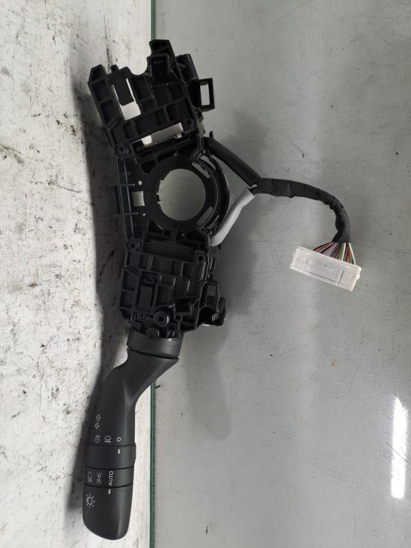 Commodo phare TOYOTA YARIS 4 Essence/Hybride - 1