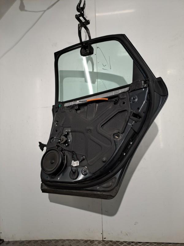 Porte arriere droit AUDI A4 2 PHASE 1 Diesel - 1