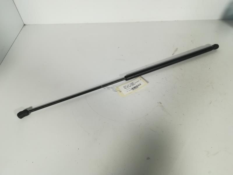 Verin de capot AUDI A4 2 AVANT PHASE 2 BREAK Diesel - 1