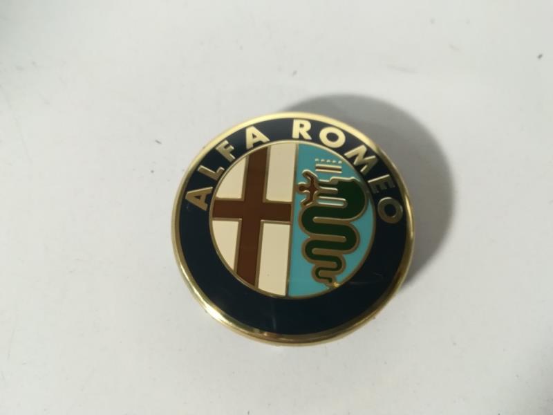 Enjoliveur ALFA ROMEO 159  - 1