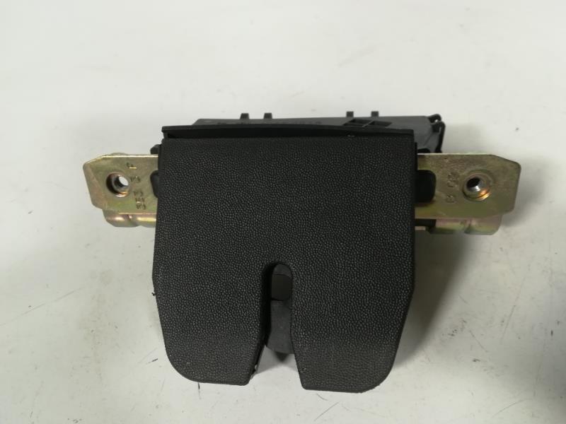 Serrure de hayon OPEL ASTRA H PHASE 1 Diesel - 1