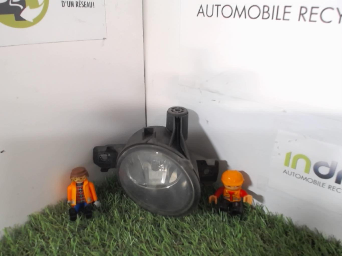 Anti brouillard droit (feux) BMW SERIE 1 E87 PHASE 1 Diesel - 1