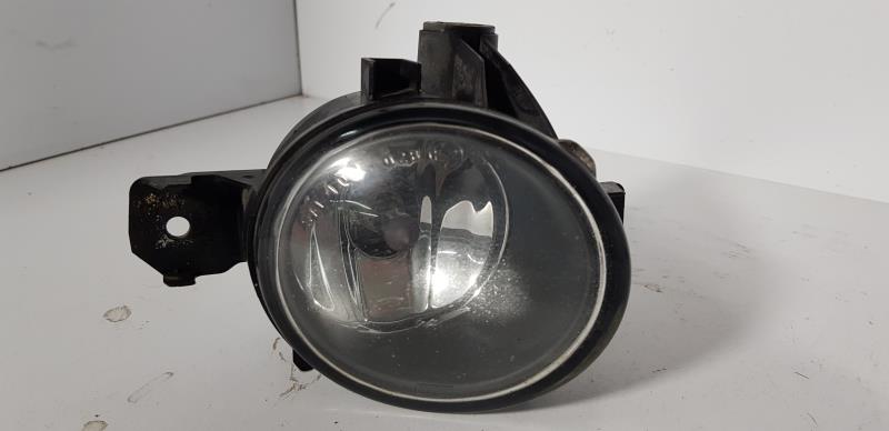 Anti brouillard droit (feux) BMW SERIE 1 E87 PHASE 1 Diesel - 1