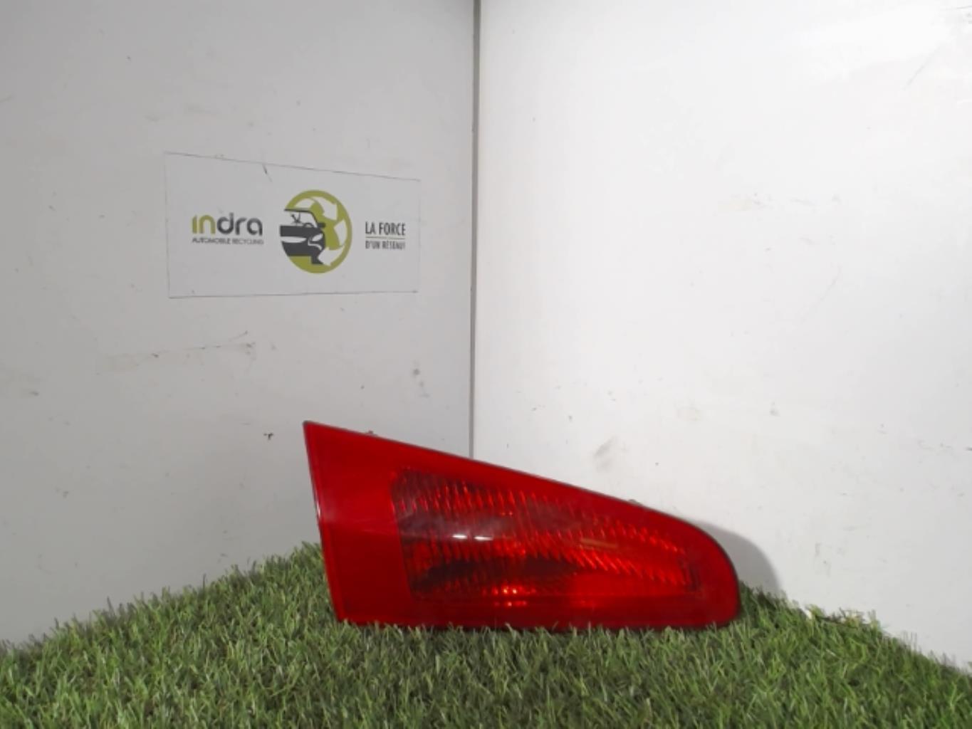 Feu arriere secondaire gauche (feux) ALFA ROMEO 147 PHASE 2 Diesel - 1