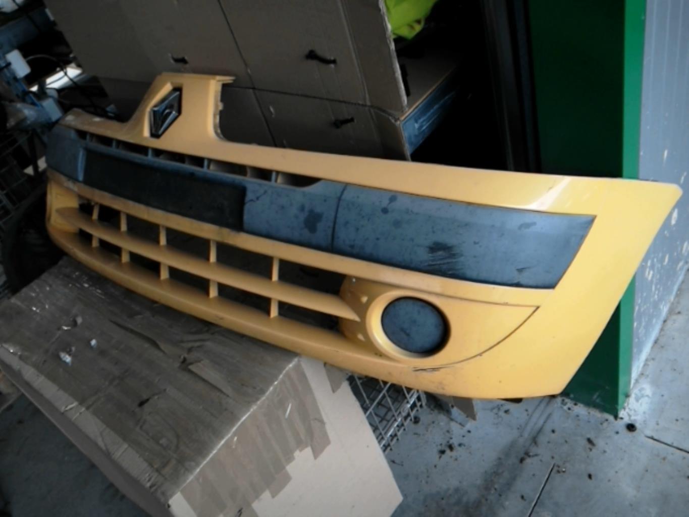 Pare choc avant RENAULT CLIO 2 PHASE 2 Diesel - 1