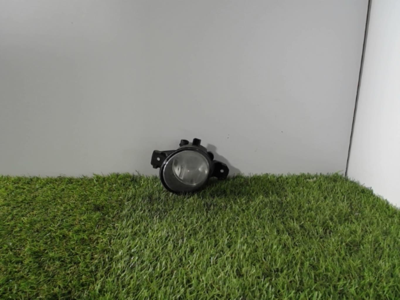 Anti brouillard droit (feux) RENAULT CLIO 3 PHASE 2 Diesel - 1