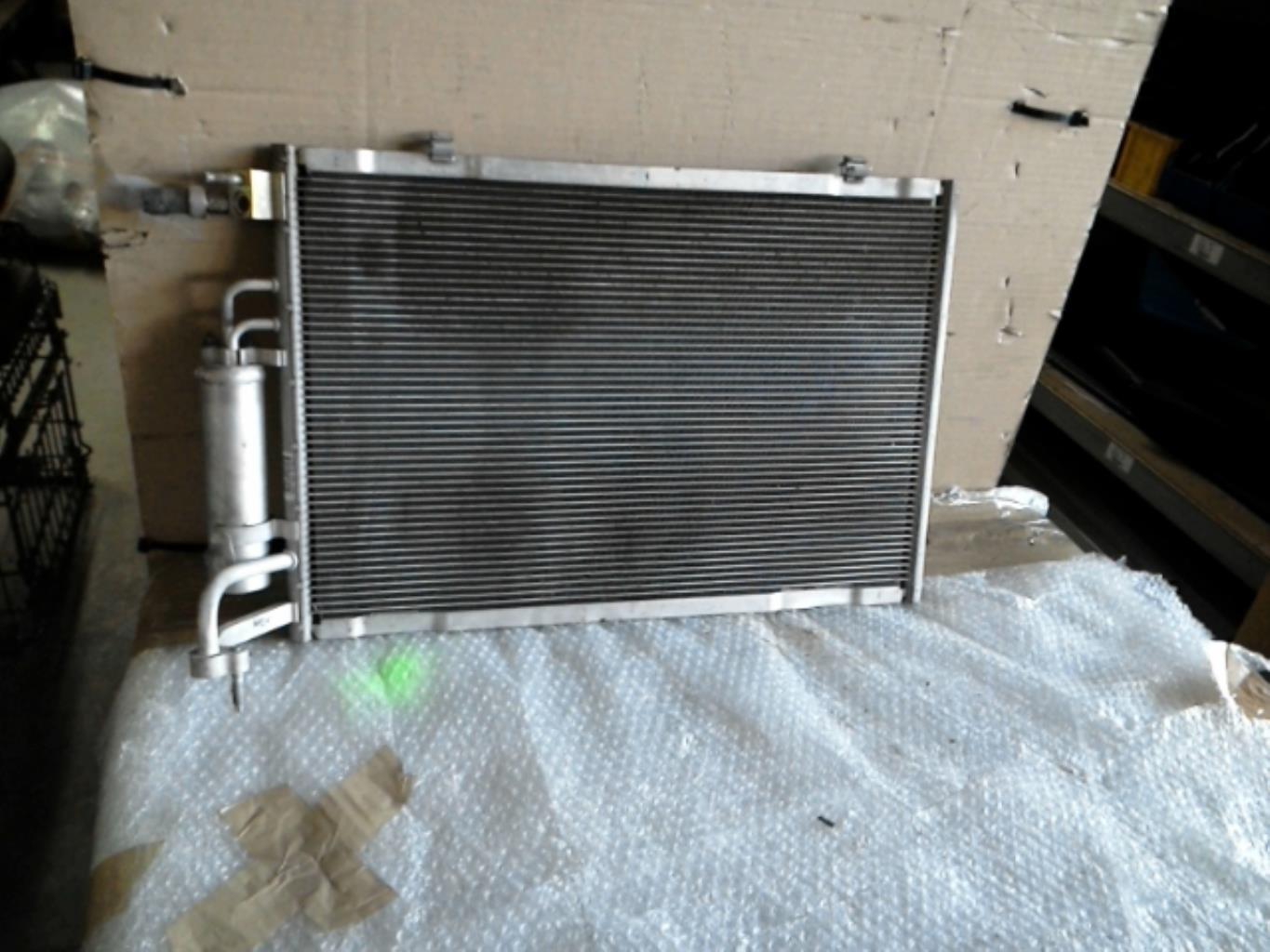Radiateur clim FORD FIESTA 6  - 1