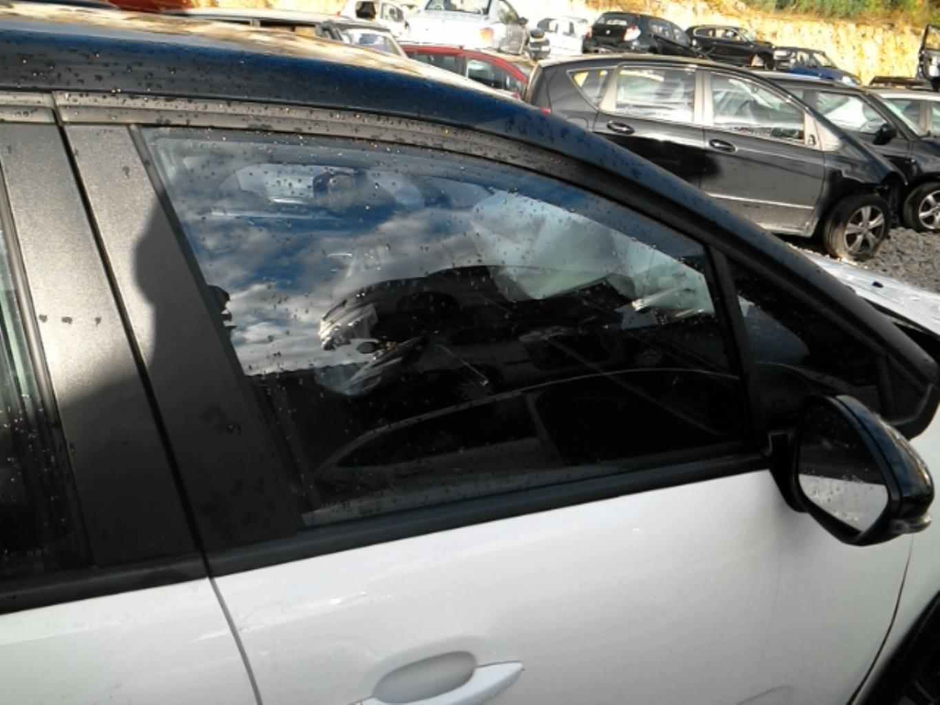 Vitre avant droit CITROEN C3 3 Essence - 1