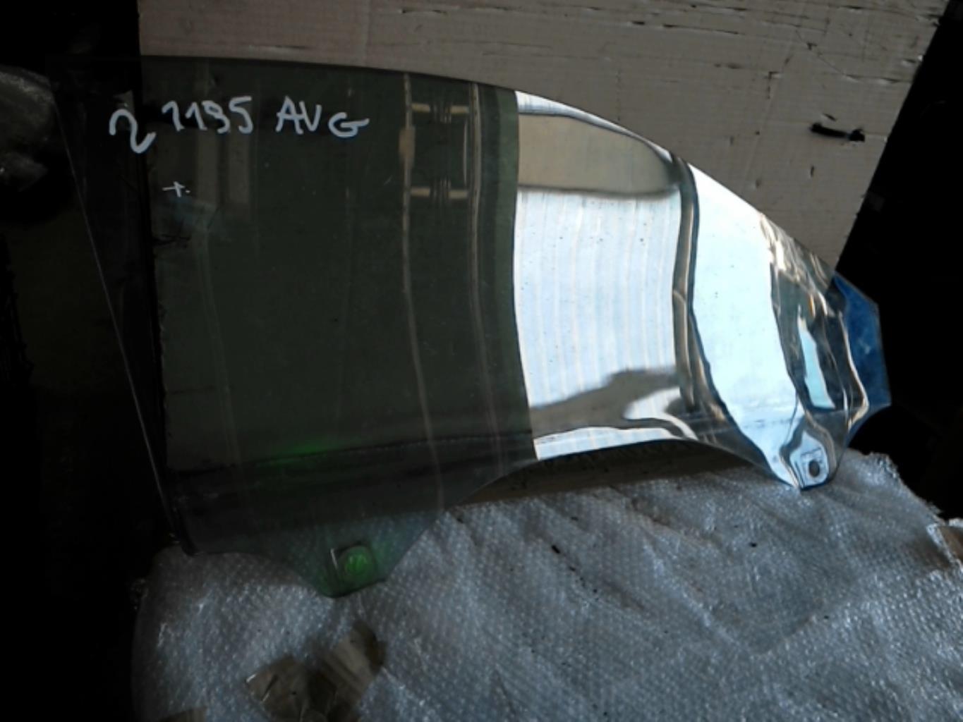 Vitre avant gauche AUDI A3 2  - 1