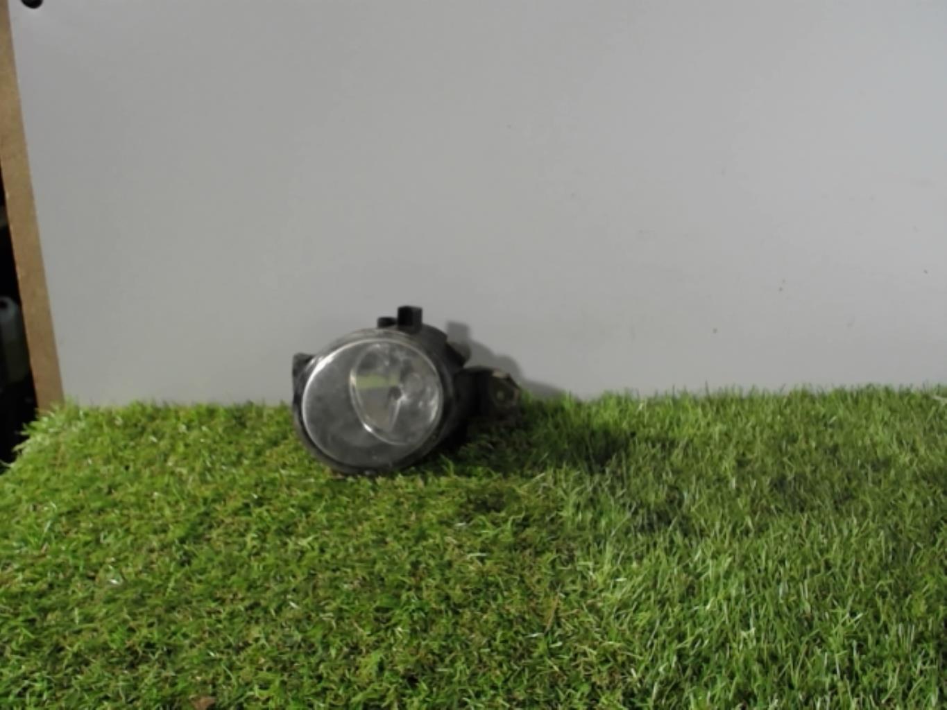Anti brouillard droit (feux) RENAULT CLIO 3 PHASE 2 Diesel - 1