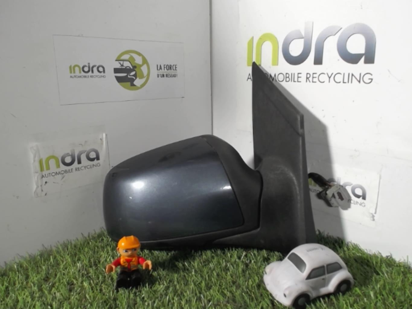 Retroviseur droit FORD FOCUS 2 PHASE 1 BREAK Diesel - 1
