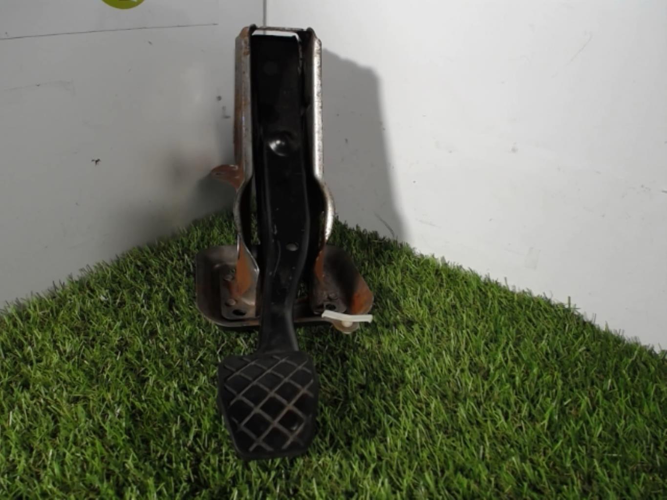 Pedale de frein VOLKSWAGEN GOLF 6 Diesel - 1