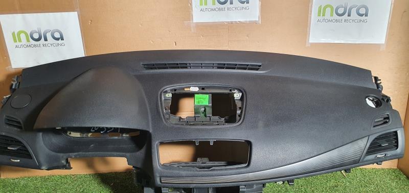 Tableau de bord RENAULT MEGANE 3 PHASE 1 Diesel - 1
