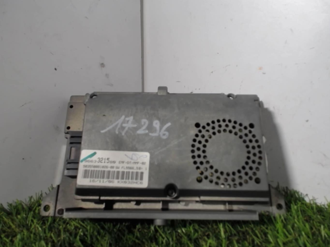 Ecran GPS CITROEN C5 1 PHASE 2 Diesel - 1