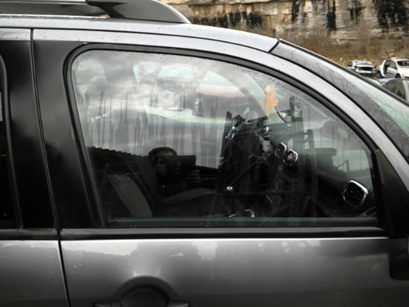 Vitre avant droit CITROEN C3 PICASSO PHASE 1 Diesel - 1