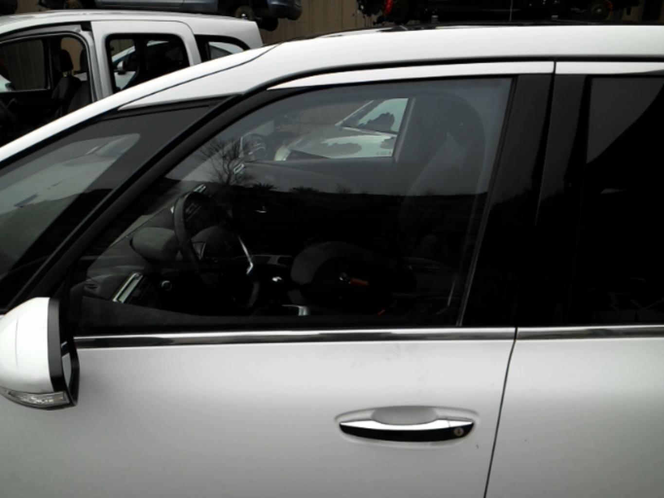 Vitre avant gauche CITROEN C4 PICASSO 2 PHASE 1  - 1