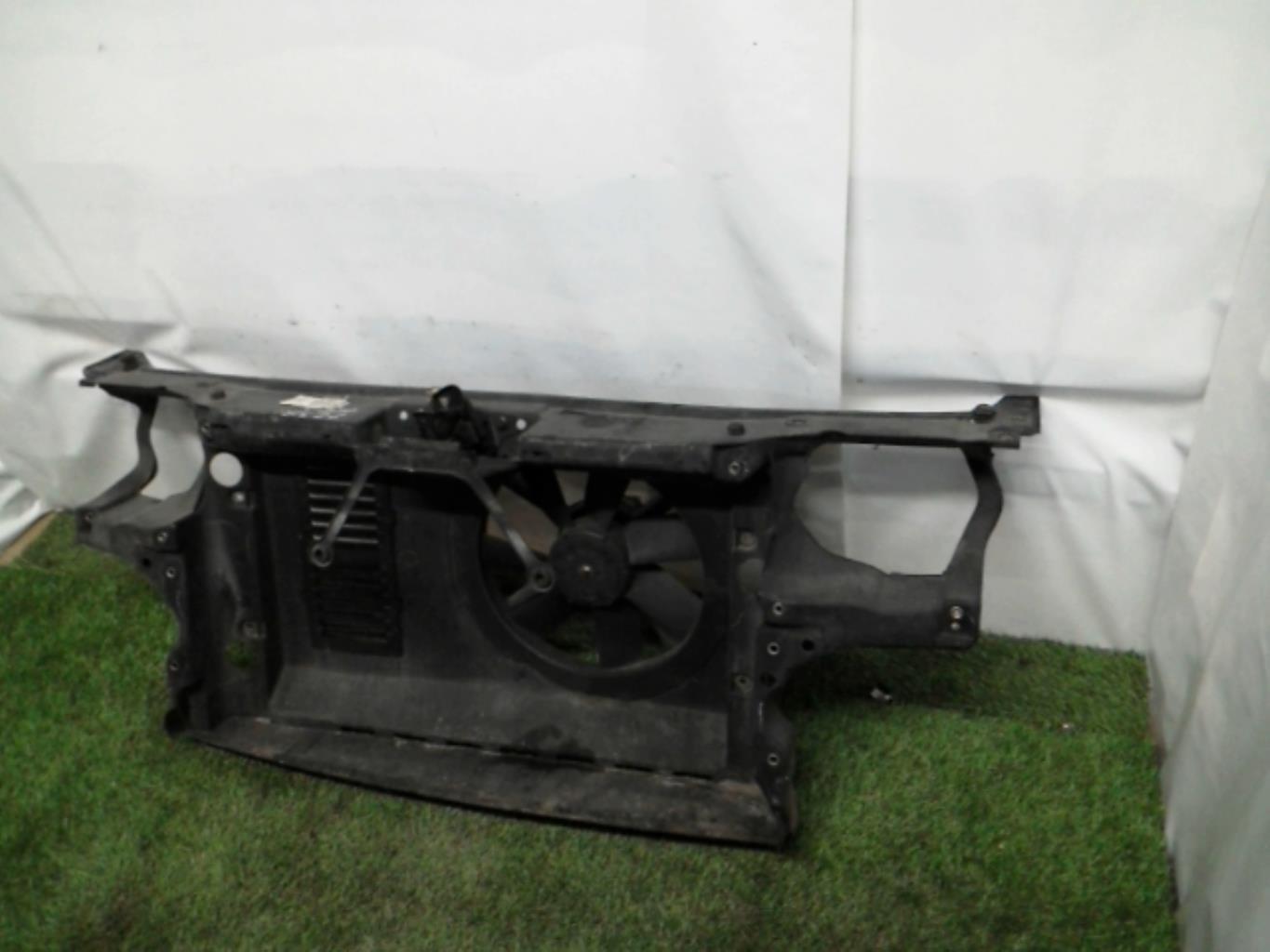 Face avant VOLKSWAGEN GOLF Diesel - 1