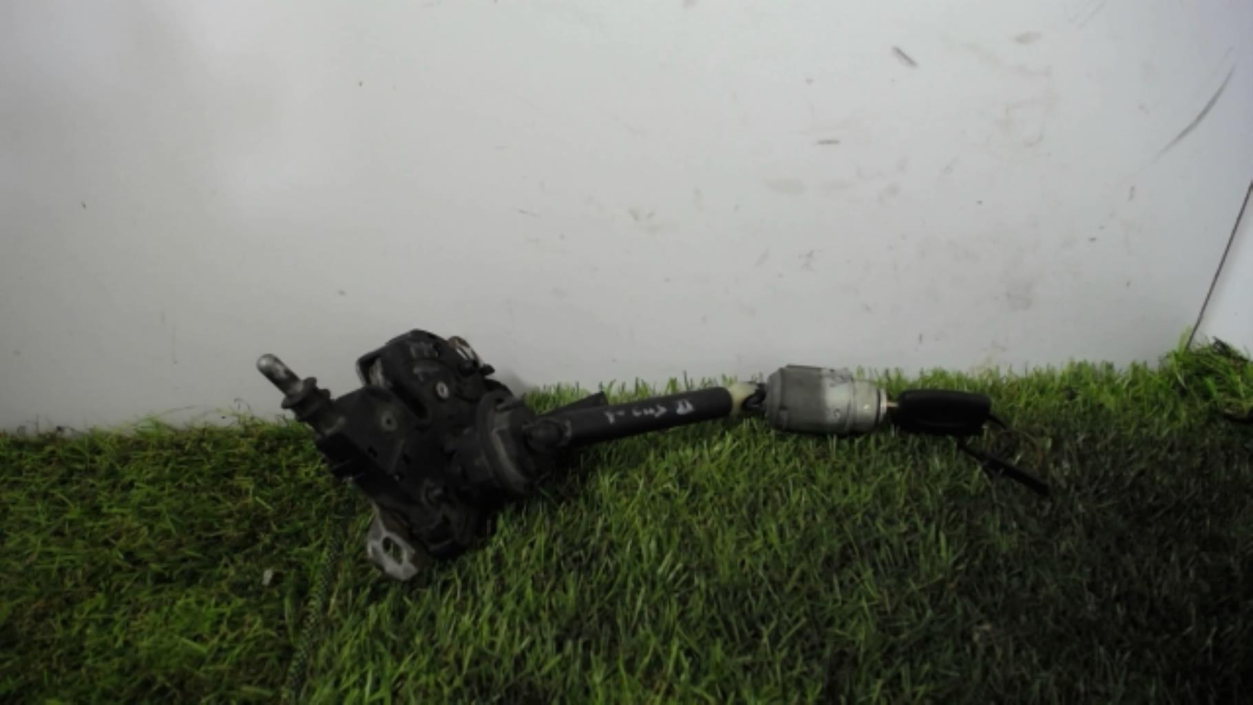 Serrure de coffre FORD FOCUS 2 PHASE 1 Diesel - 1
