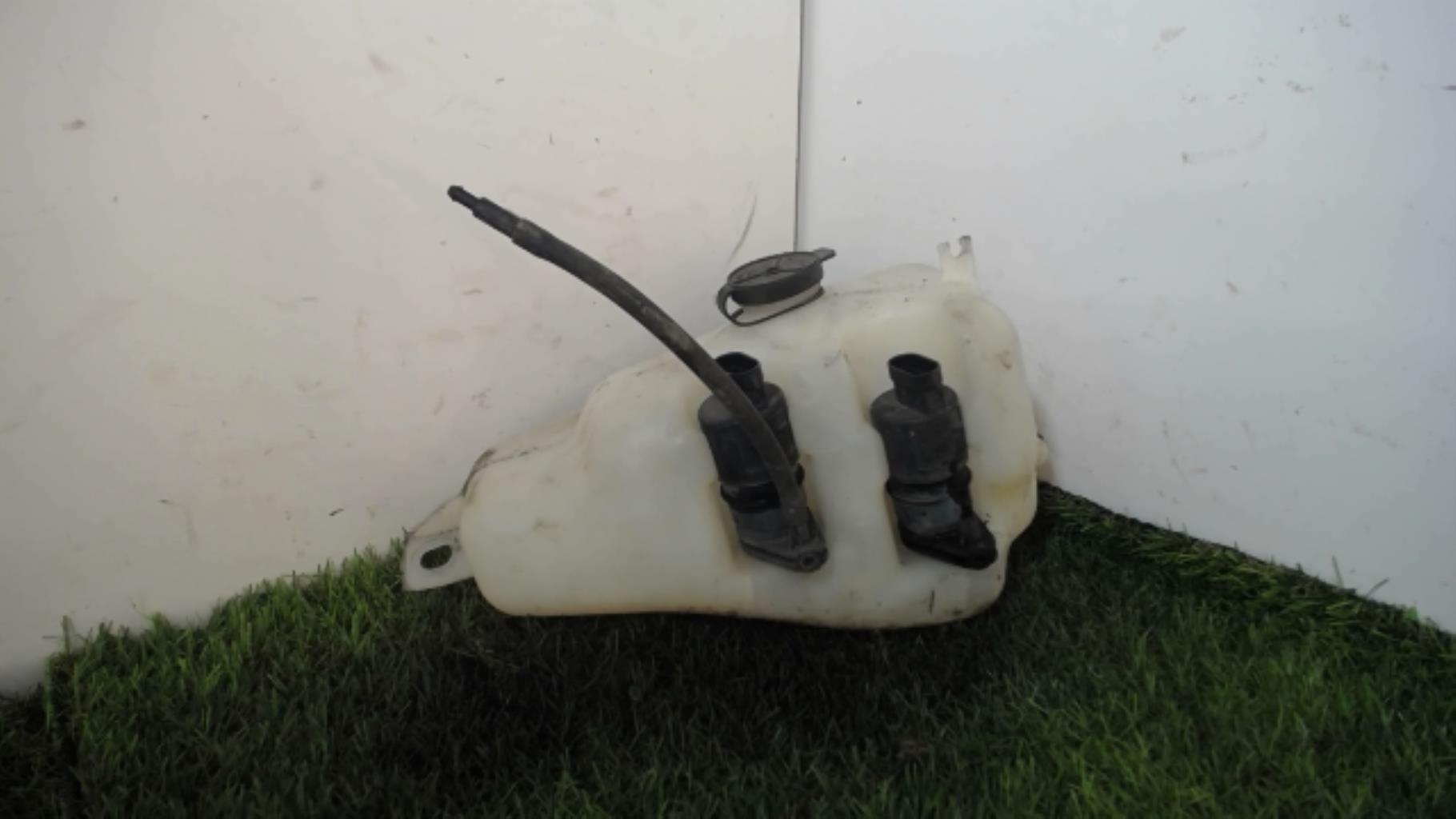 Vase de lave glace RENAULT CLIO 1 PHASE 1  - 1