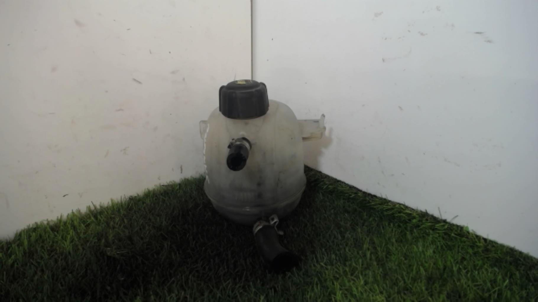 Vase d'expansion DACIA SANDERO 1 Essence/GPL - 1