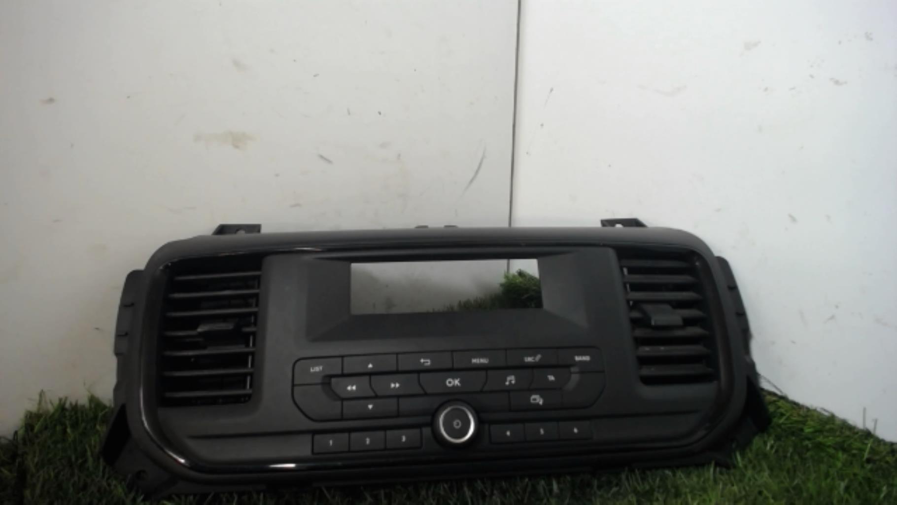 Commande autoradio CITROEN JUMPY 3 XS Diesel - 1