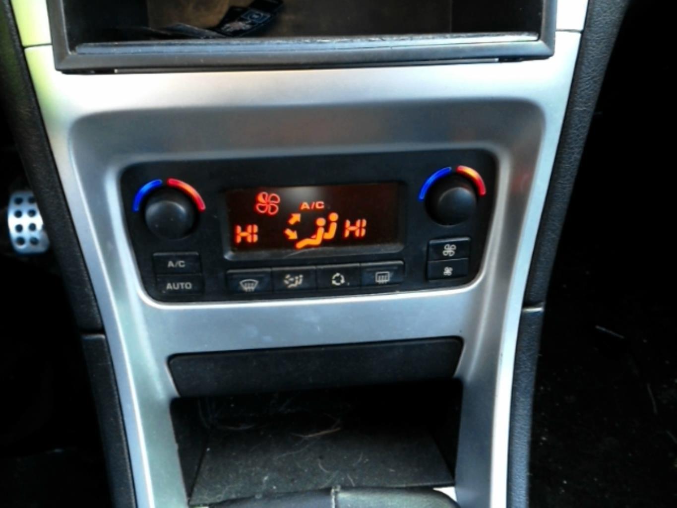 Commande chauffage PEUGEOT 307 PHASE 1 CABRIOLET Essence - 1
