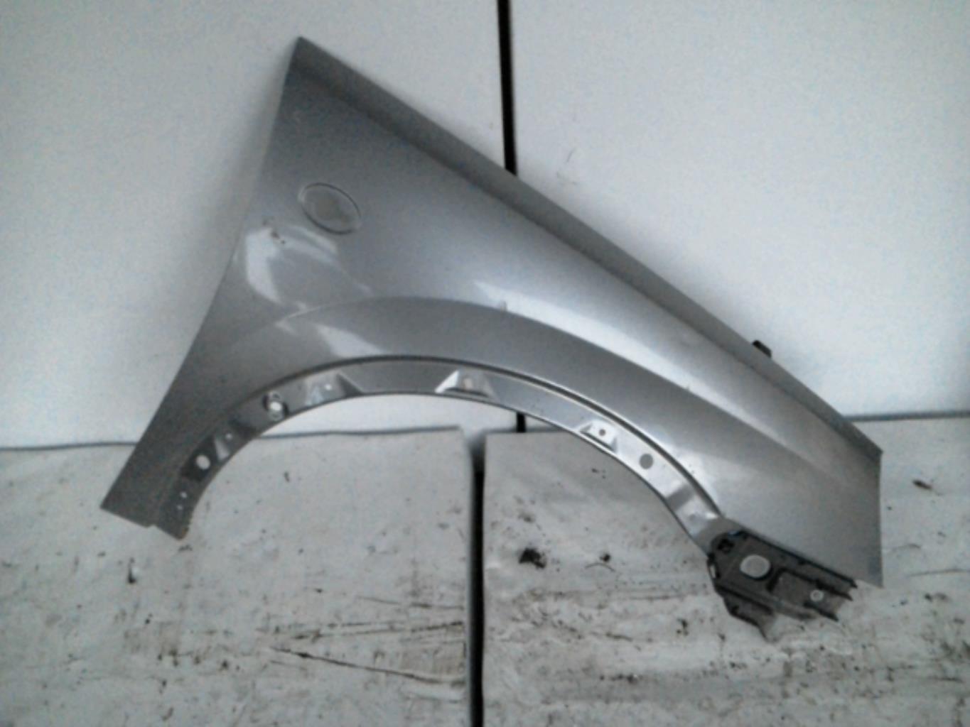 Aile avant droit OPEL CORSA C PHASE 2 Diesel - 1