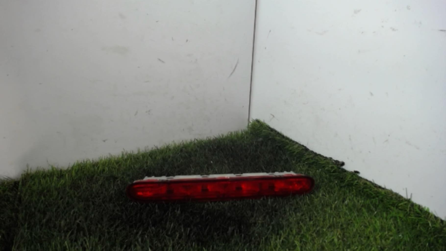 Feu arriere stop central CITROEN JUMPY 3 XS Diesel - 1