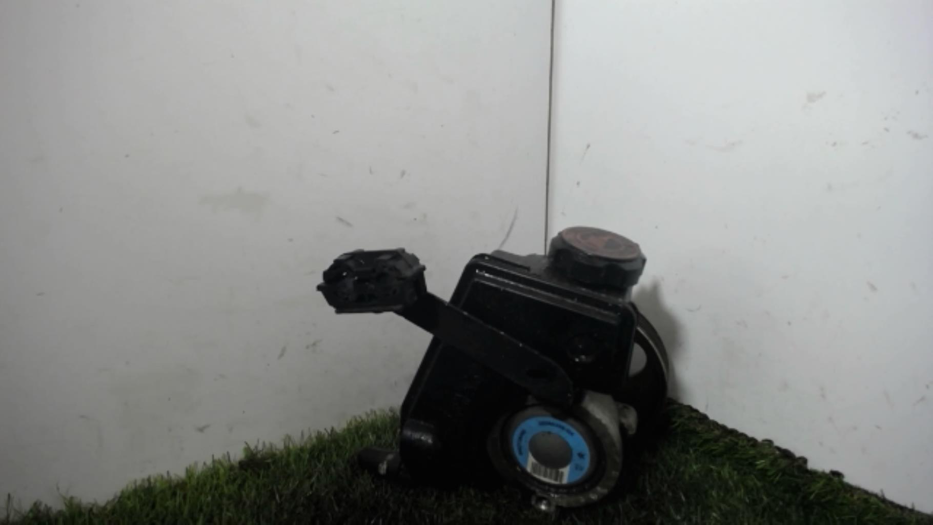 Pompe de direction PEUGEOT 206 PHASE 1 Diesel - 1