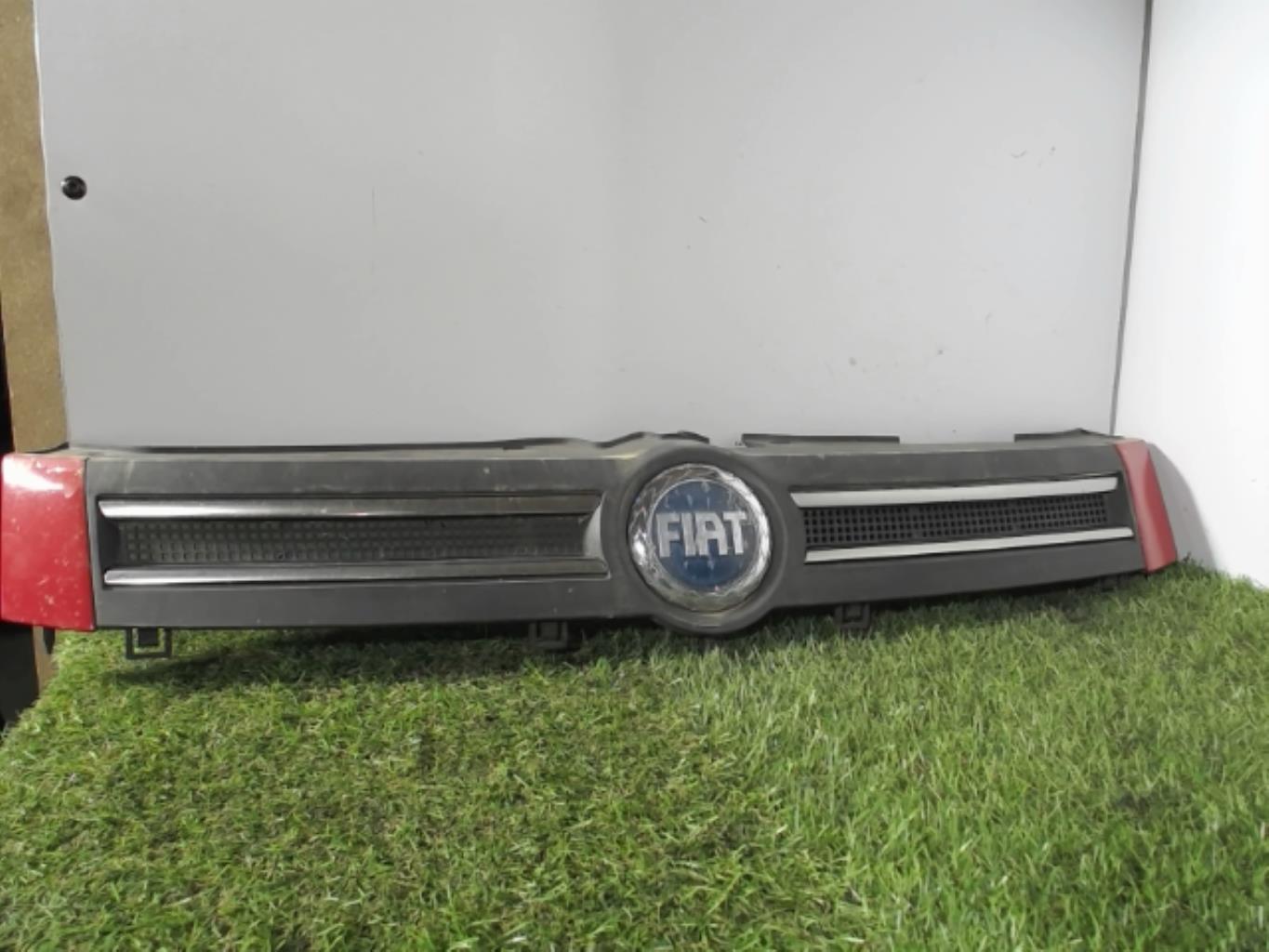 Calandre FIAT PANDA 2 PHASE 1 Essence - 1