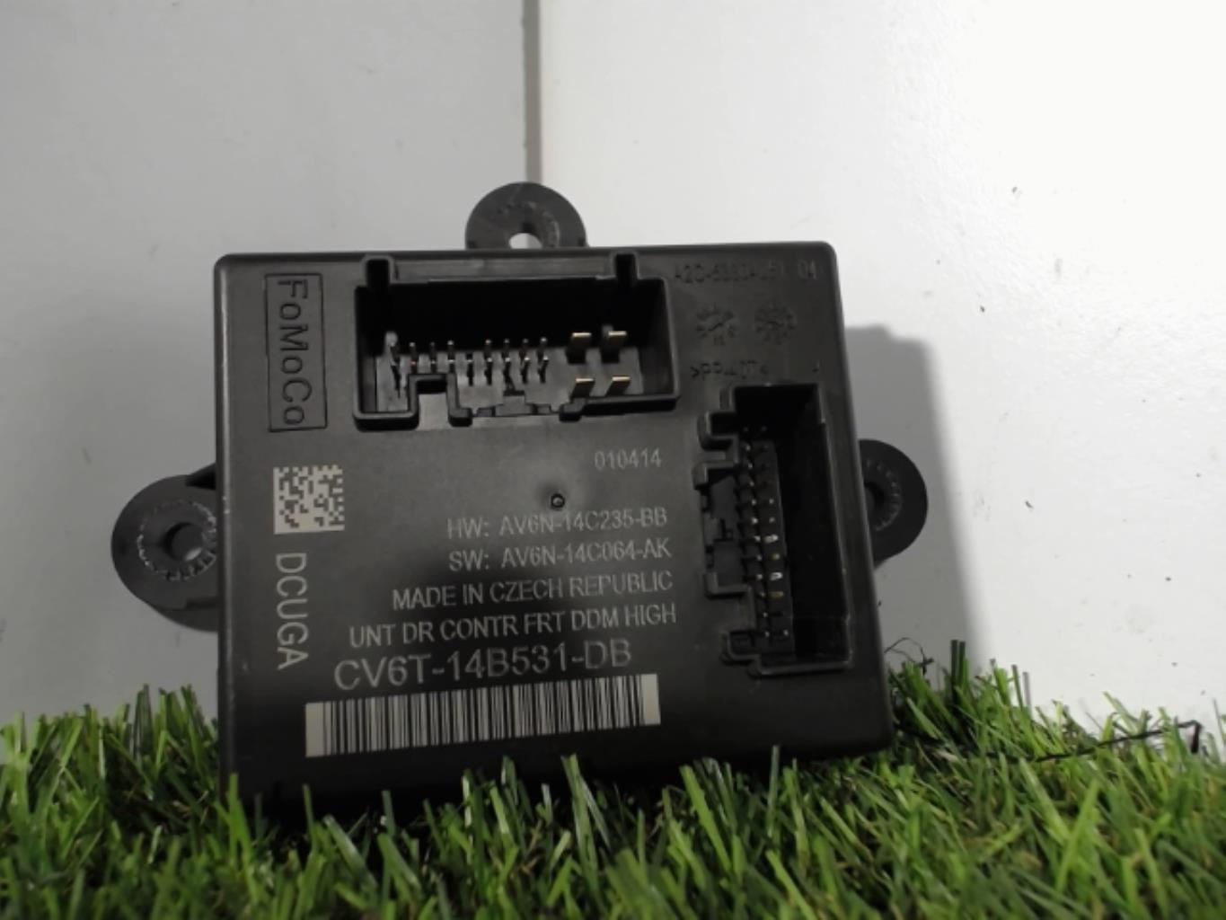 Boitier de centralisation FORD KUGA 2 PHASE 1 Diesel - 1