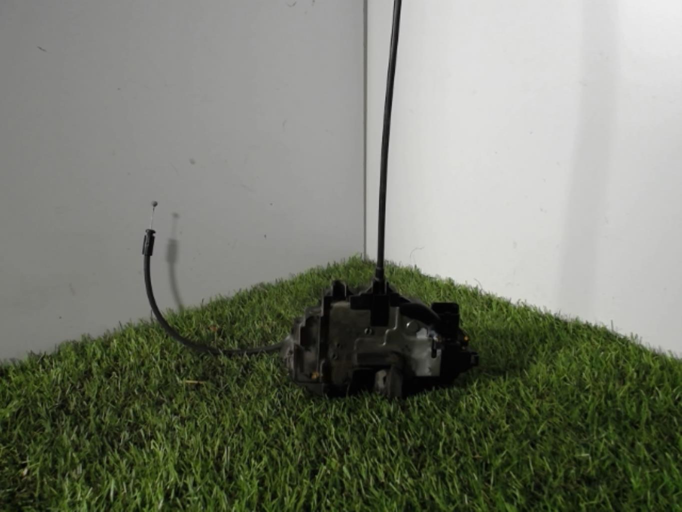 Serrure avant gauche RENAULT CLIO 3  - 1
