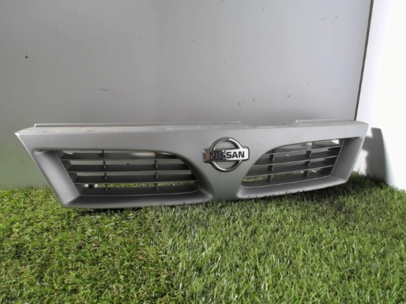 Calandre NISSAN ALMERA 1 PHASE 1 Essence - 1