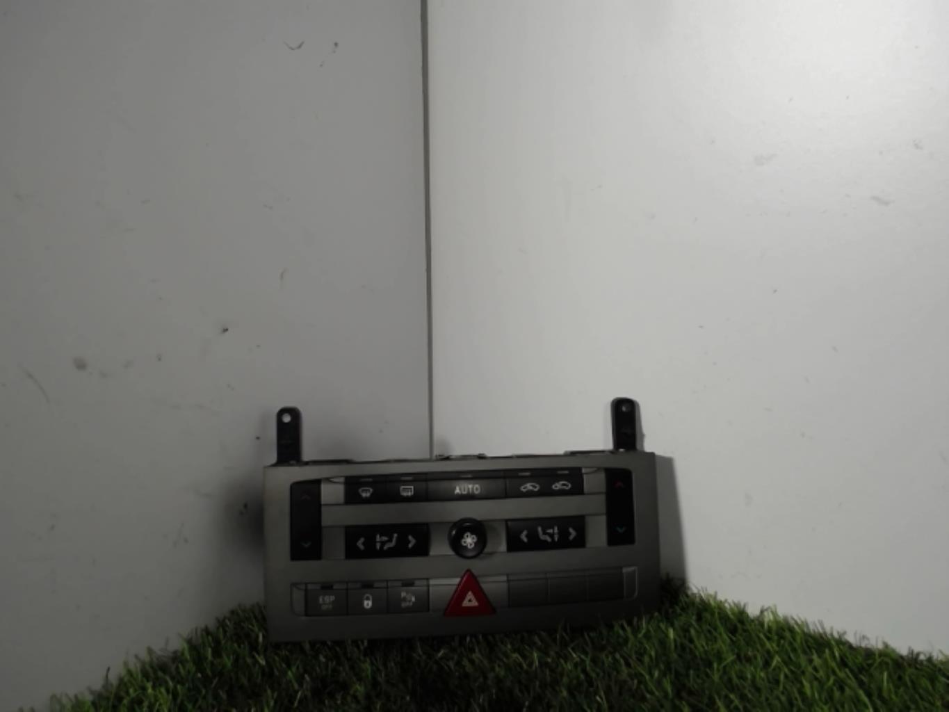 Commande chauffage CITROEN C5 1 PHASE 2 Diesel - 1