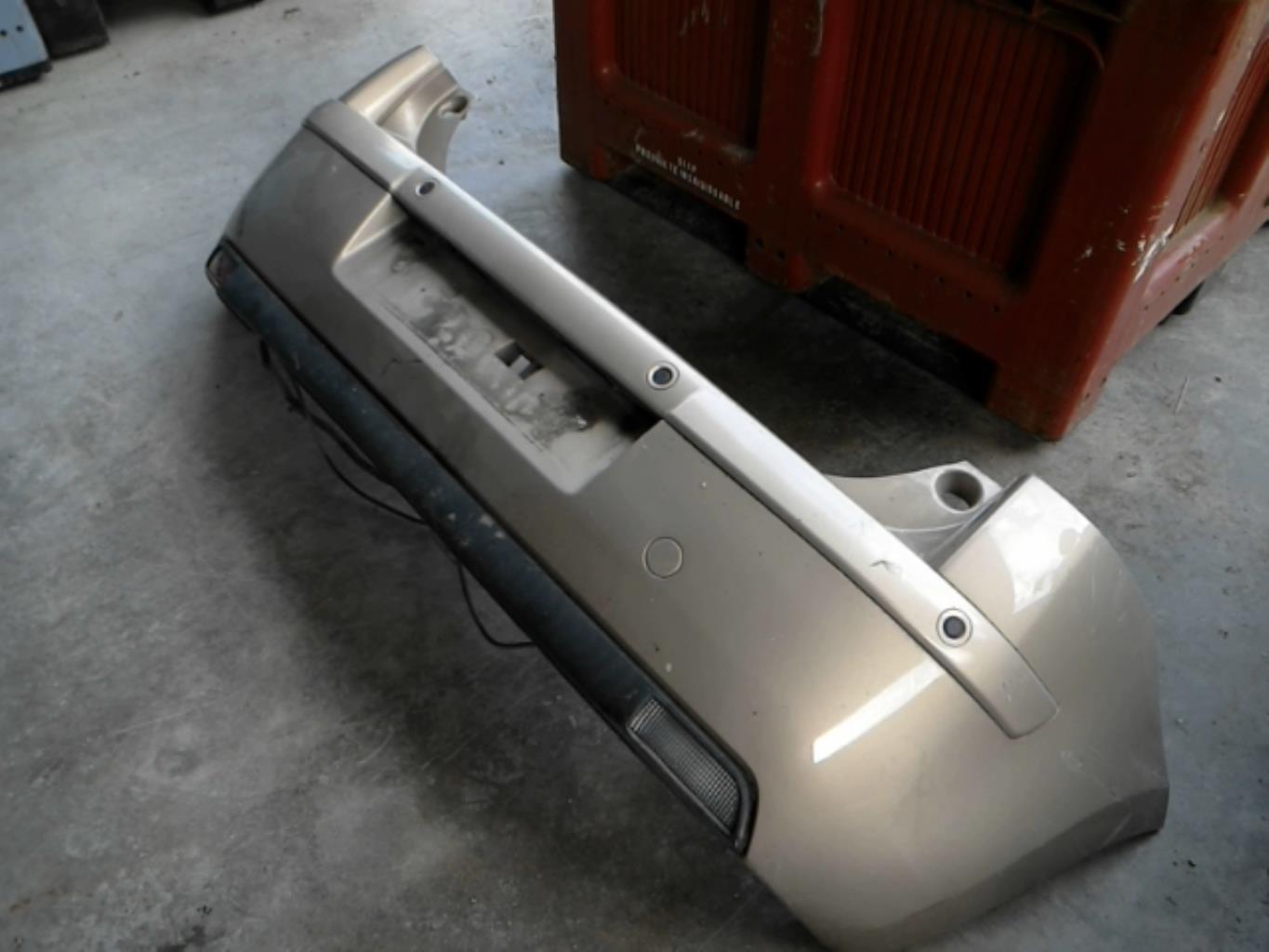 Pare choc arriere CITROEN C4 1 PHASE 1 Diesel - 1