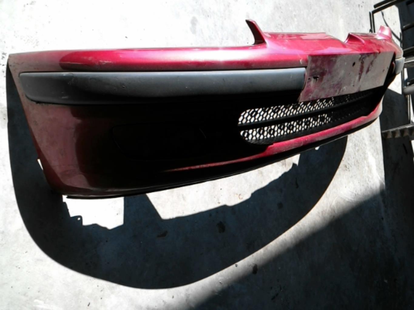 Pare choc avant PEUGEOT 106  - 1