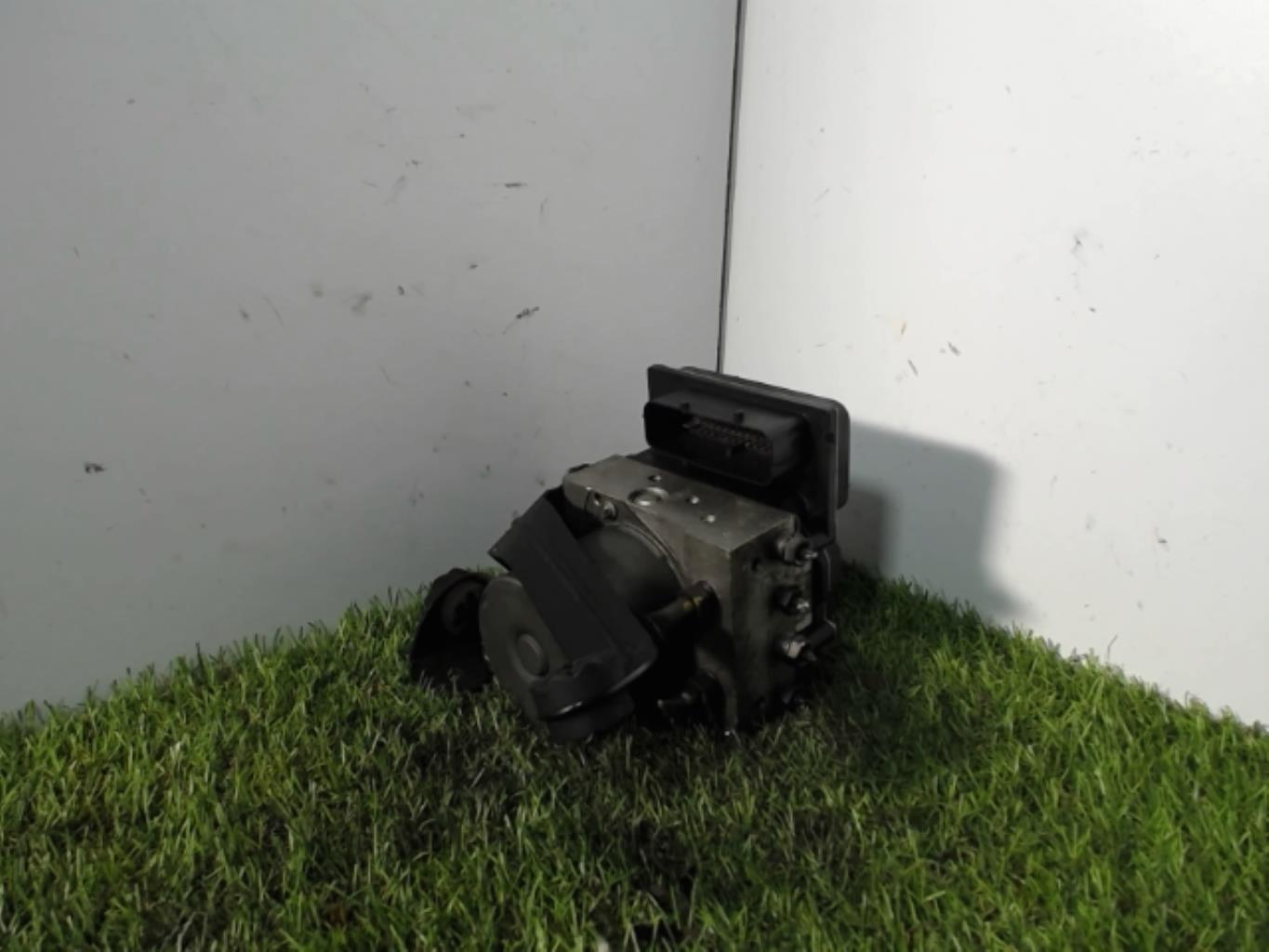 Bloc ABS (freins anti-blocage) BMW X5 E53 Diesel - 1