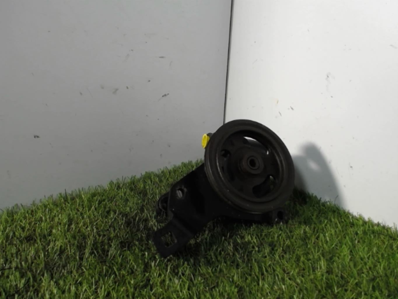 Pompe de direction OPEL CORSA B Diesel - 1