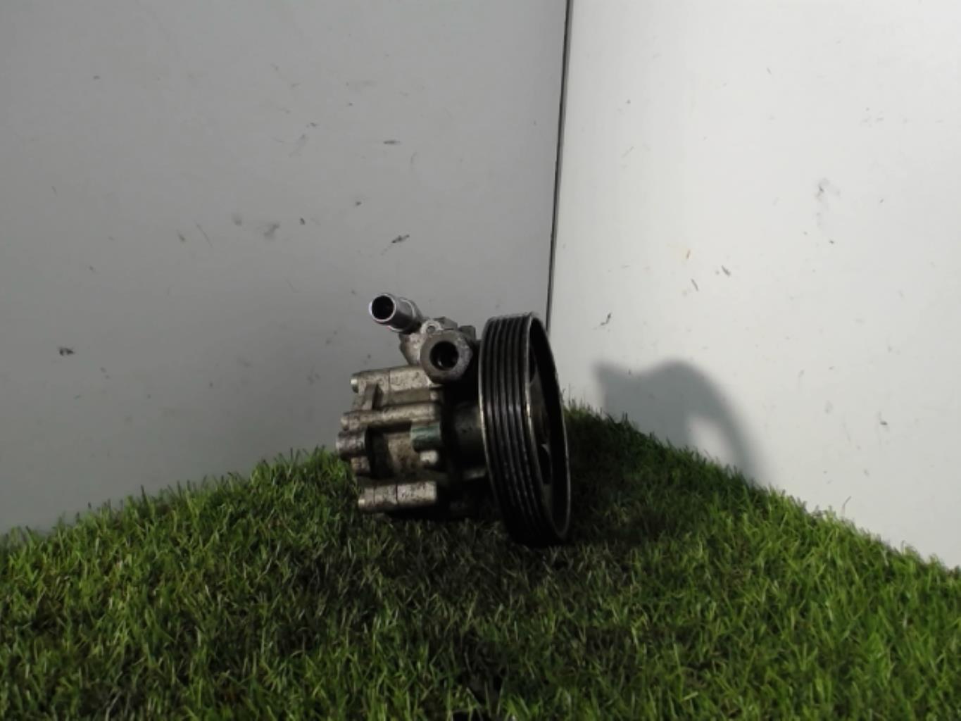 Pompe de direction CITROEN C5 1 PHASE 1 Diesel - 1