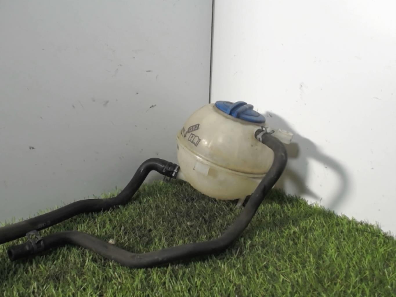 Vase d'expansion VOLKSWAGEN FOX Diesel - 1
